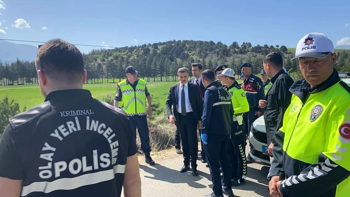 Isparta\'da trafik kazasında şehit olan polis memuru toprağa verilecek