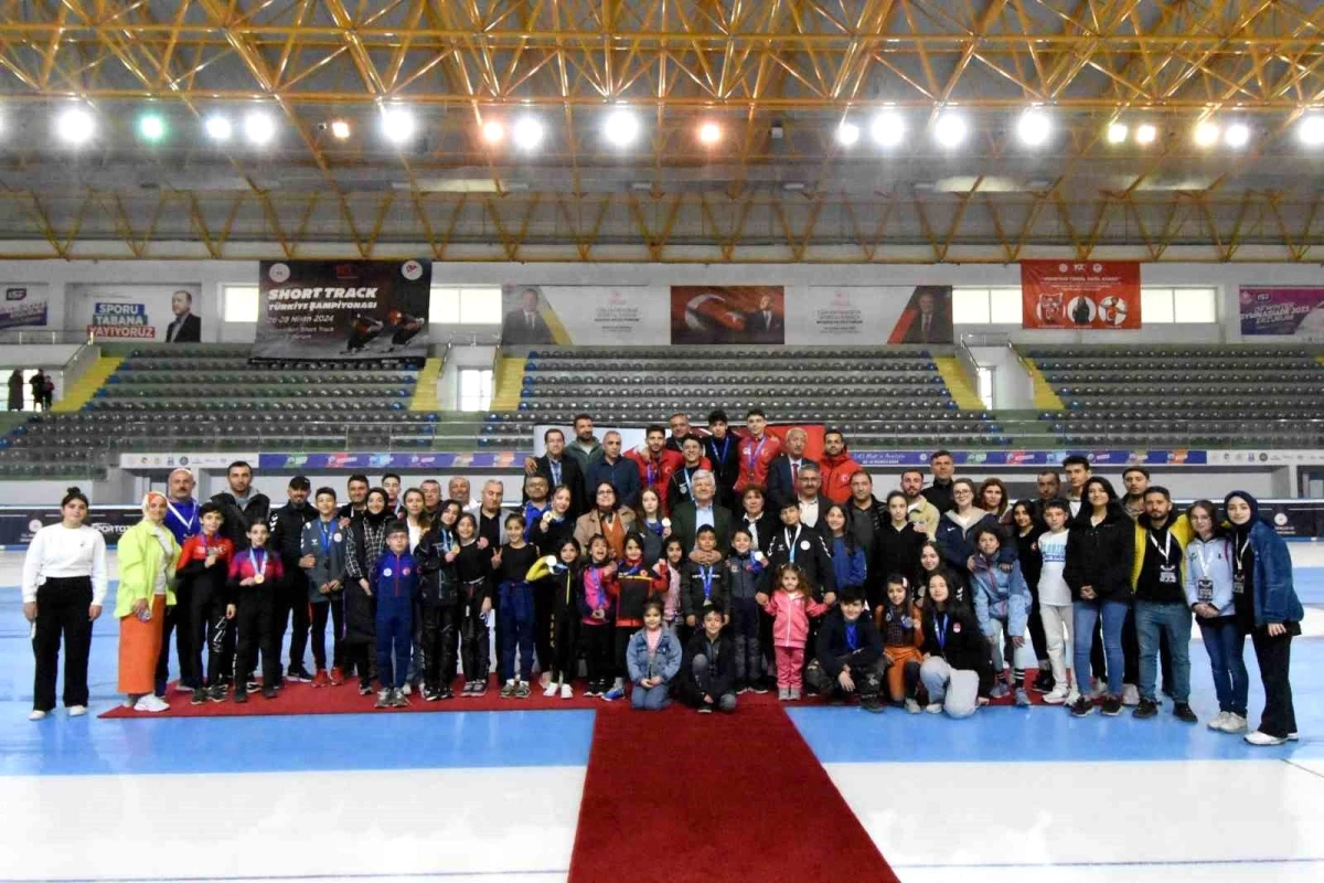 Short Track Türkiye Şampiyonası Erzurum\'da Son Buldu
