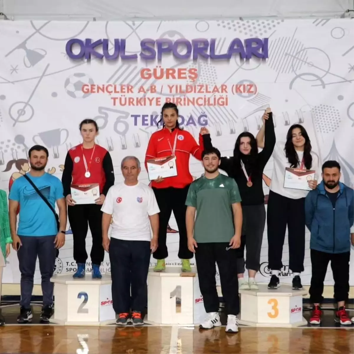 Bilecikli güreş sporcusu Ayşe Nazlı Aşut Türkiye 3\'üncüsü oldu