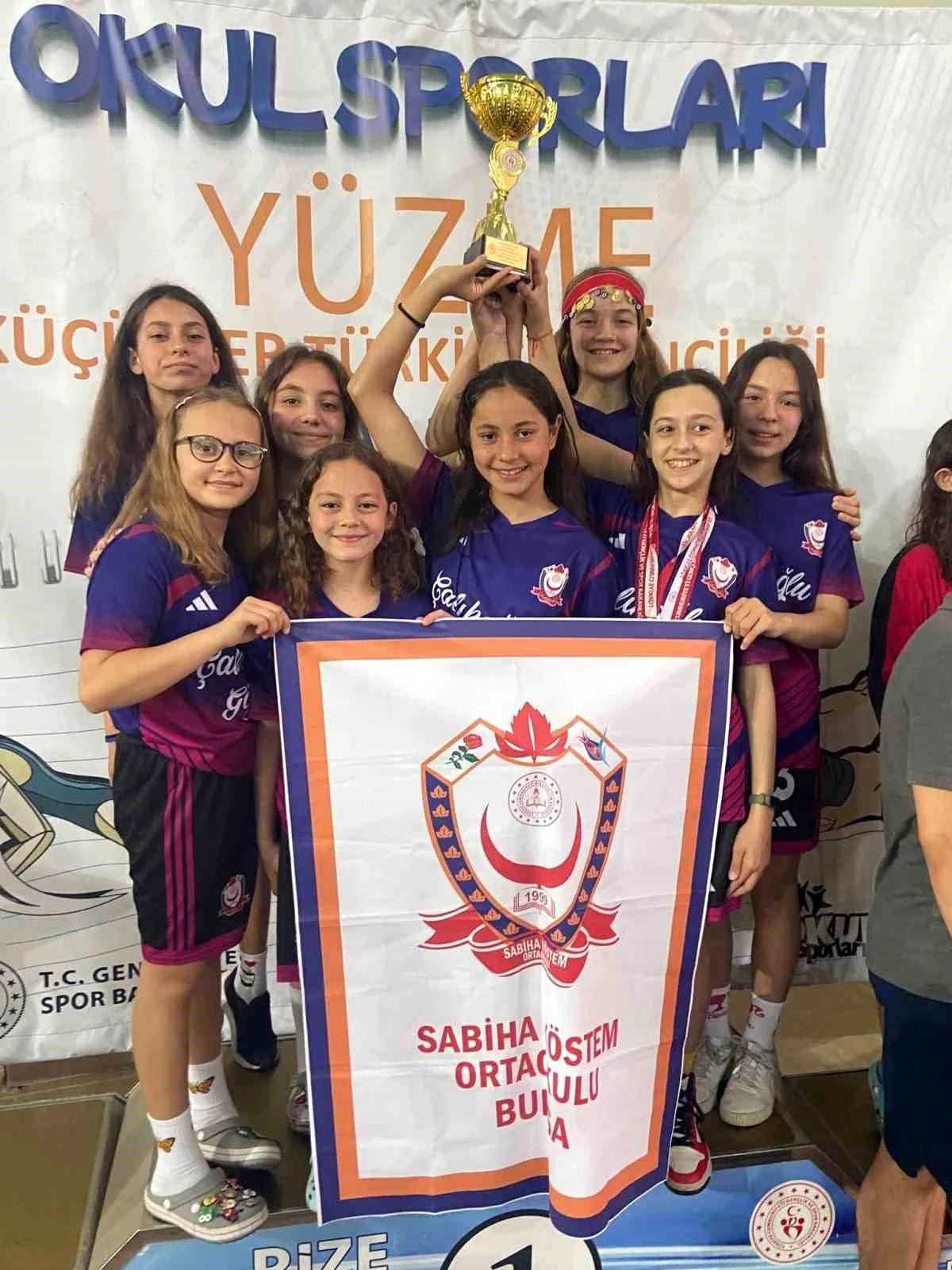 Sabiha Köstem Ortaokulu Öğrencileri Türkiye Şampiyonu Oldu