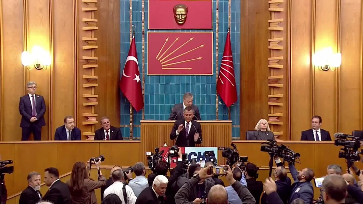 CHP Genel Başkanı Özgür Özel: " Taksim\'i Kapatmak Anayasa Tanımamaktır" (1)