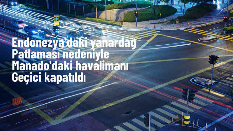 Endonezya\'da Yanardağ Faaliyete Geçti, Havalimanı Kapatıldı