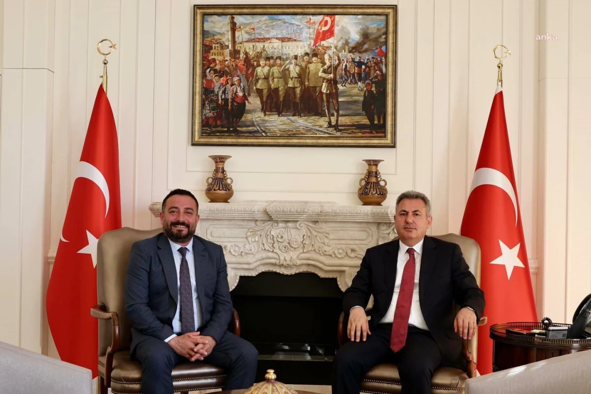 Ödemiş Belediye Başkanı Mustafa Turan, İzmir Valisi Süleyman Elban\'ı ziyaret etti