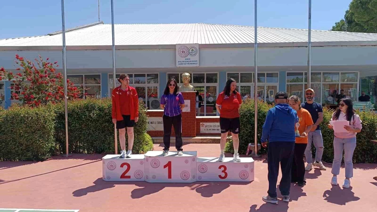 Aydın\'da Ege Bölgesi Masa Tenisi Gençlik Bölge Finalleri Sonuçlandı