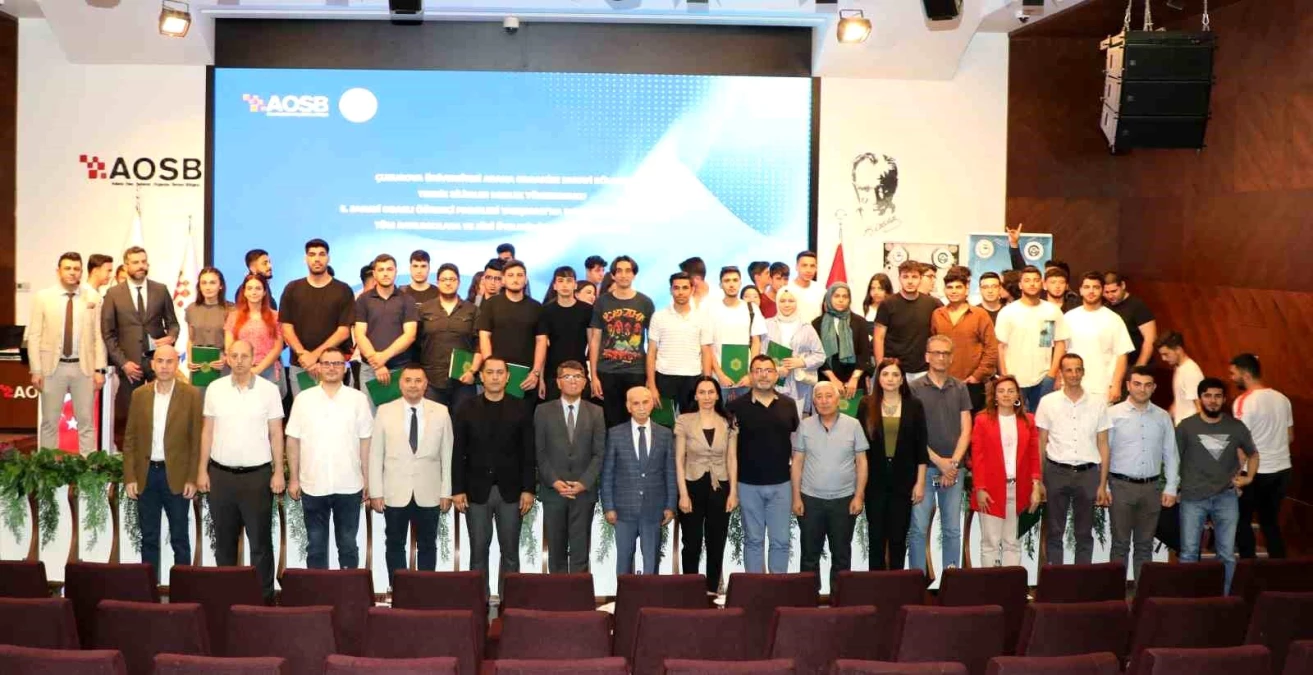 Adana Organize Sanayi Bölgesi\'nde Öğrenci Projeleri Yarışması Düzenlendi