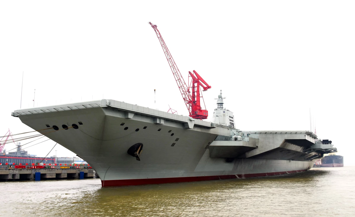 Çin\'in üçüncü uçak gemisi Fujian deniz testleri için açıldı