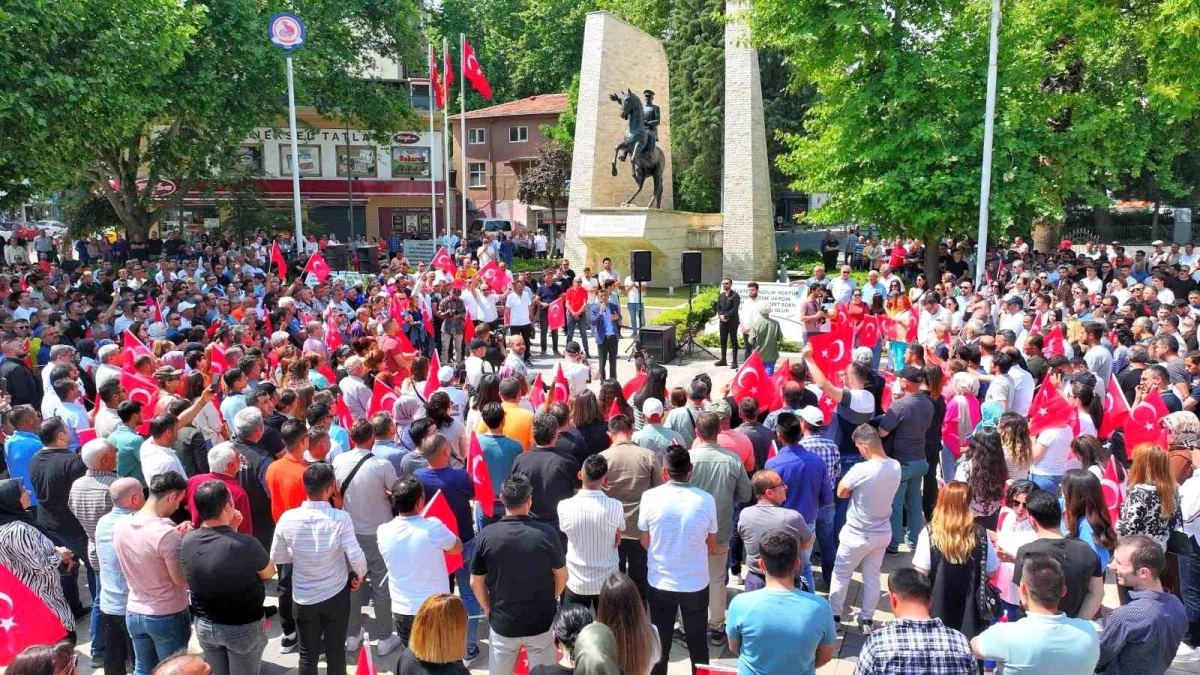 Başkan Çavuşoğlu, 1 Mayıs Emek ve Dayanışma Günü\'nü kutladı