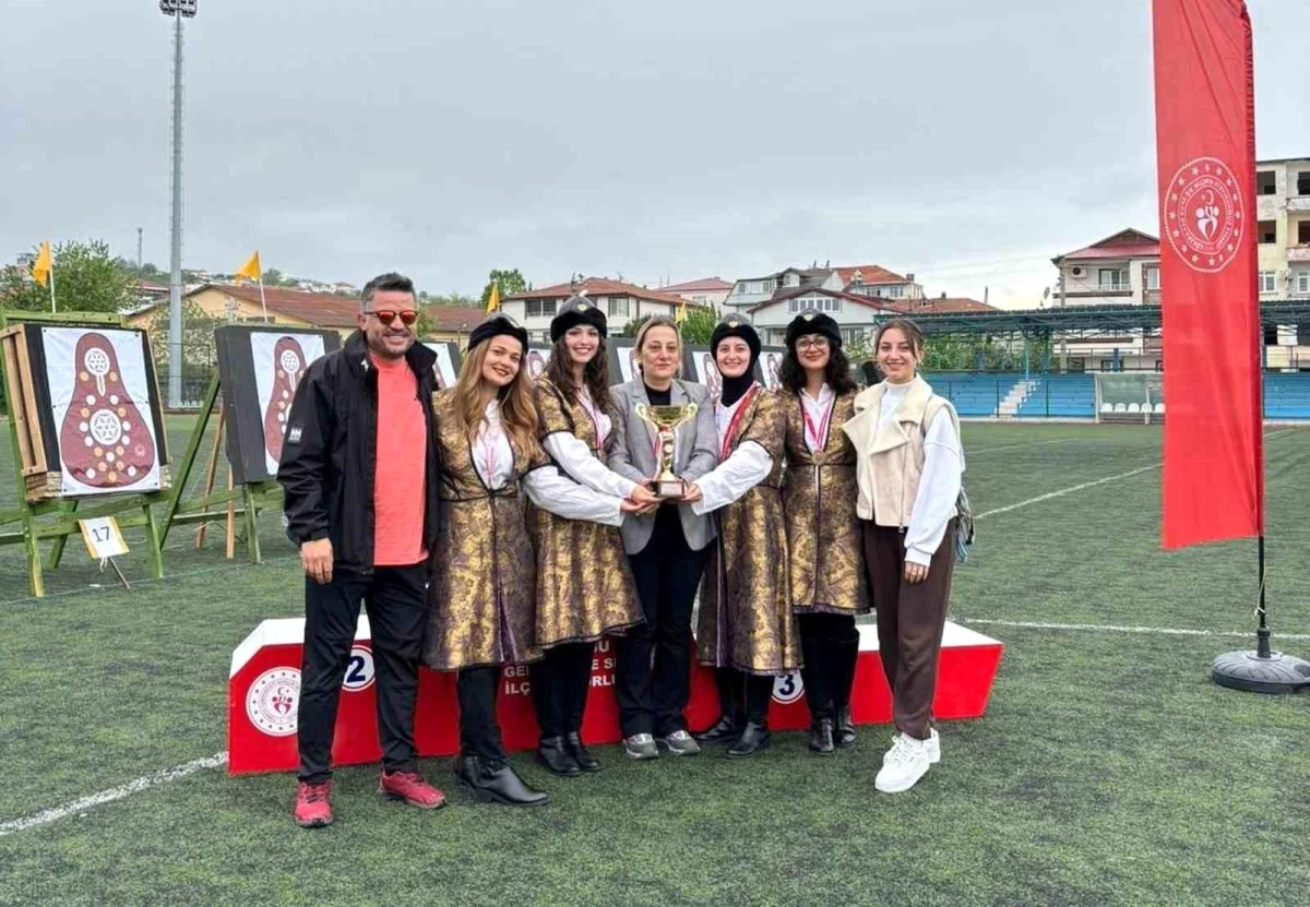 Manisa, Yurtlararası Spor Olimpiyatları Türkiye finalinde şampiyon oldu