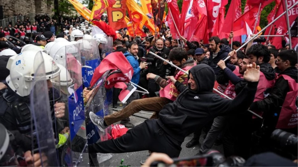 İstanbul\'da 1 Mayıs nedeniyle çıkan olaylarda 210 kişi gözaltına alındı