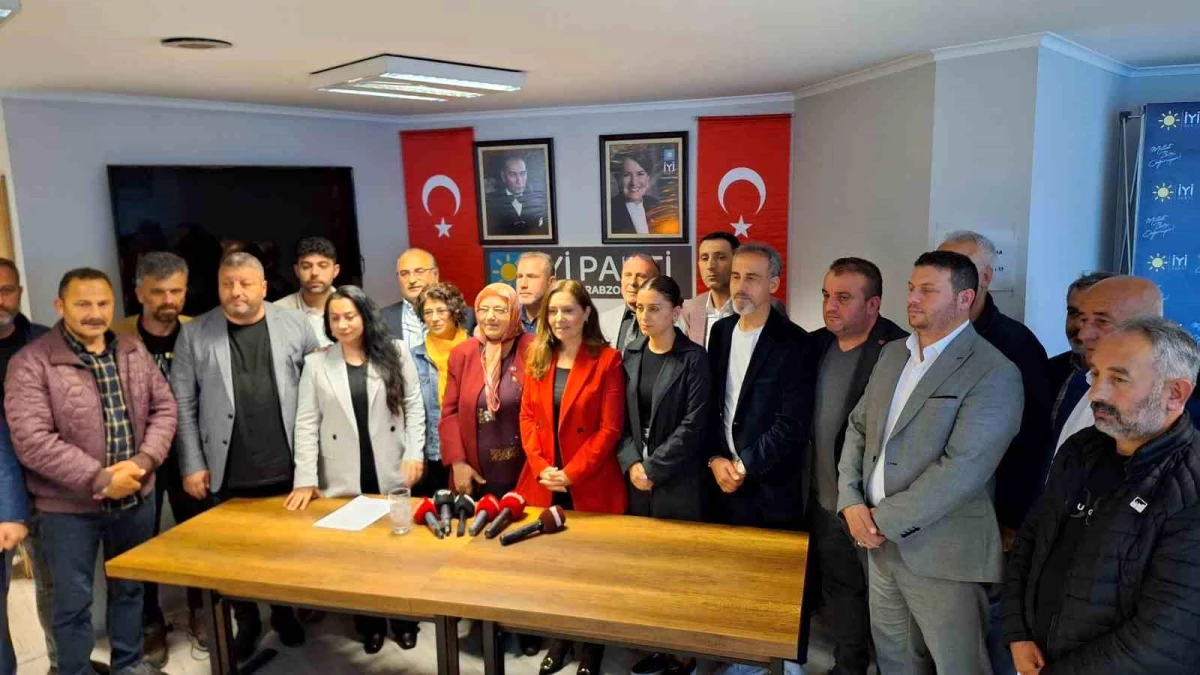 İYİ Parti Trabzon İl Başkanlığı\'nda İstifalar Nedeniyle İl Yönetimi Düştü