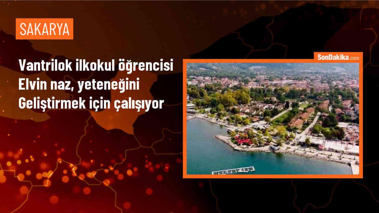 Sakarya\'da vantrilok eğitimi alan ilkokul öğrencisi yeteneğini geliştiriyor