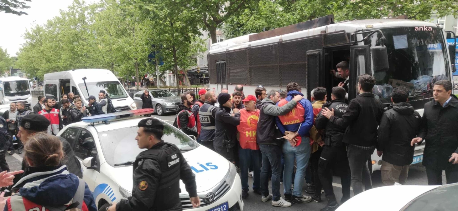 Taksim\'e yürümek isteyen 182 kişi serbest bırakıldı