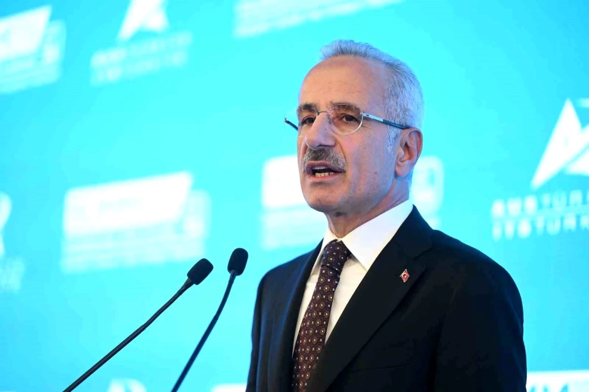 Ulaştırma ve Altyapı Bakanı Abdulkadir Uraloğlu: Misyonumuz yerli ve milli ulaşım ağı oluşturulmasıdır