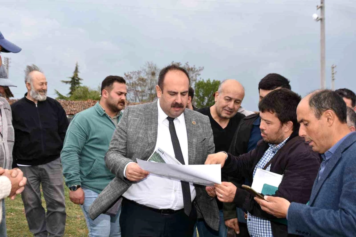 İnönü Belediye Başkanı Serhat Hamamcı, Esnemez Mahallesi\'nde yeni proje için incelemelerde bulundu