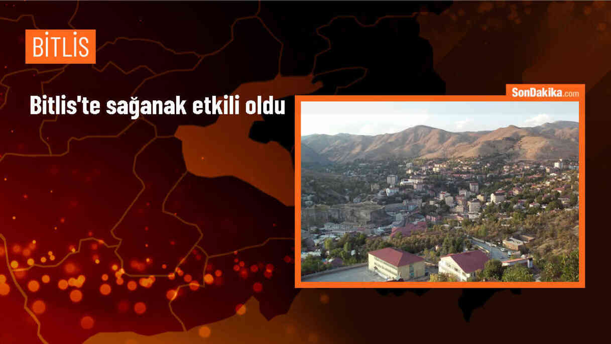 Bitlis\'te sağanak nedeniyle su birikintileri oluştu