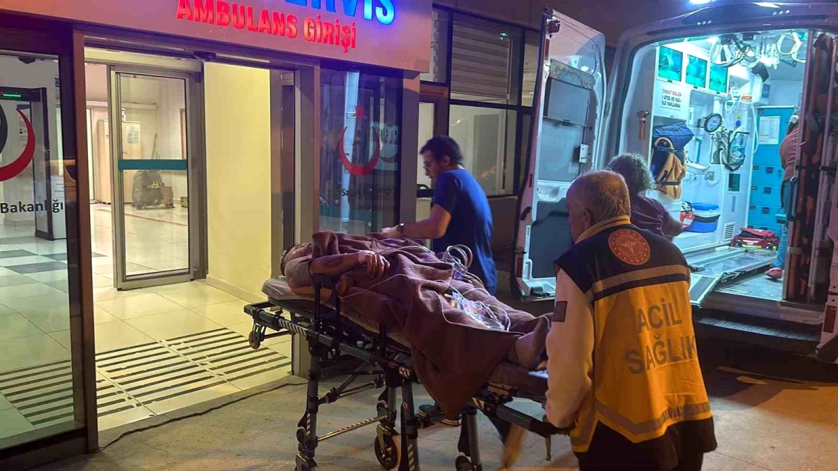 Kastamonu\'da Kafe İşletmecisine Bıçak ve Kazma ile Saldıran Şahıs Serbest Bırakıldı