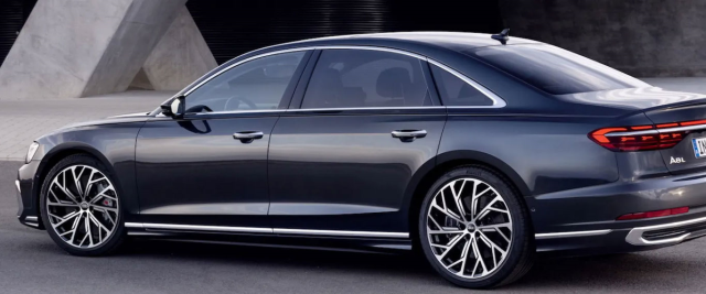 Diyanet, Audi A8 iddialarını kabul etti ! Erbaş şehir içinde başka, şehir dışında başka araç kullanıyormuş