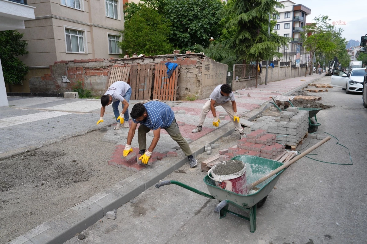 Kartal Belediyesi Atalar Mahallesi\'nde kaldırım yenileme çalışmalarına başladı