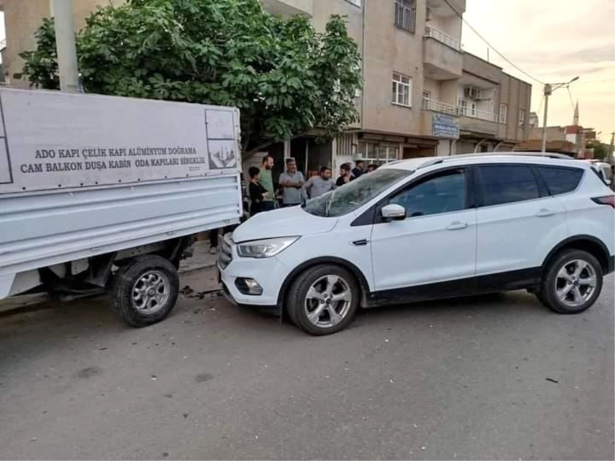 Mardin Kızıltepe\'de Zincirleme Trafik Kazası: 1 Yaralı