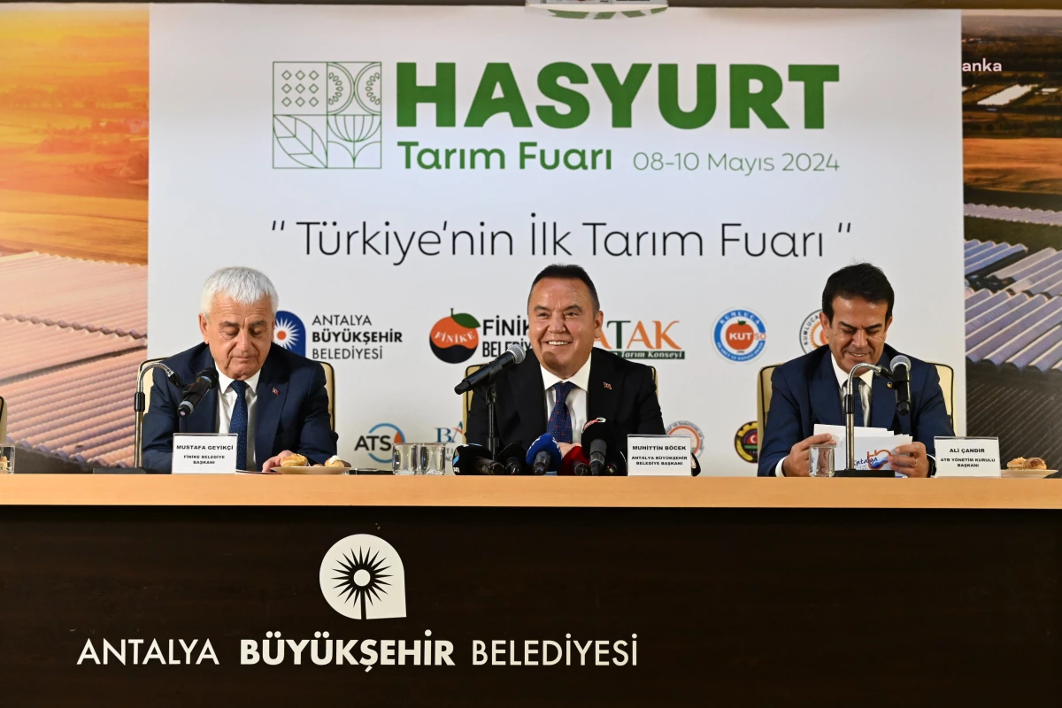Antalya Büyükşehir Belediye Başkanı Muhittin Böcek, Hasyurt Tarım Fuarı\'na Tarım Sektörünün Tüm Paydaşlarını Davet Etti
