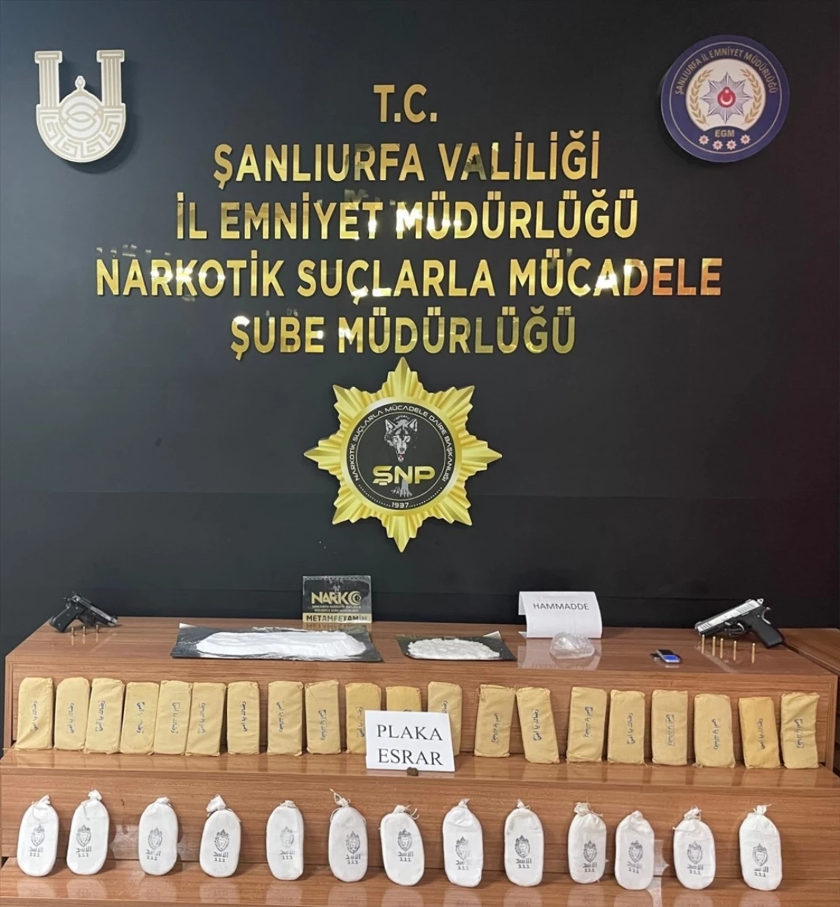 Şanlıurfa\'da uyuşturucu operasyonunda 4 şüpheli gözaltına alındı