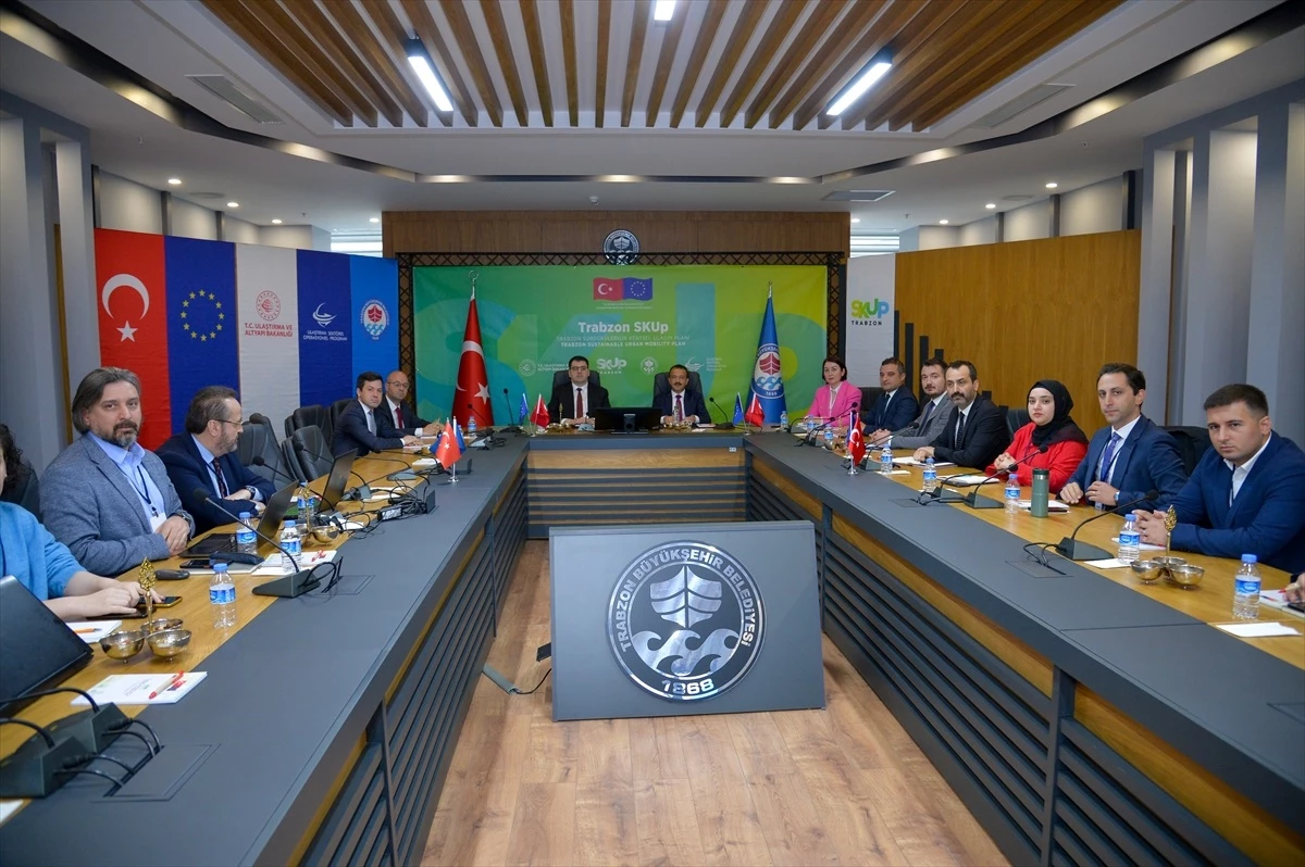 Trabzon Sürdürülebilir Kentsel Ulaşım Planı Projesi\'ne İlişkin Toplantı Yapıldı