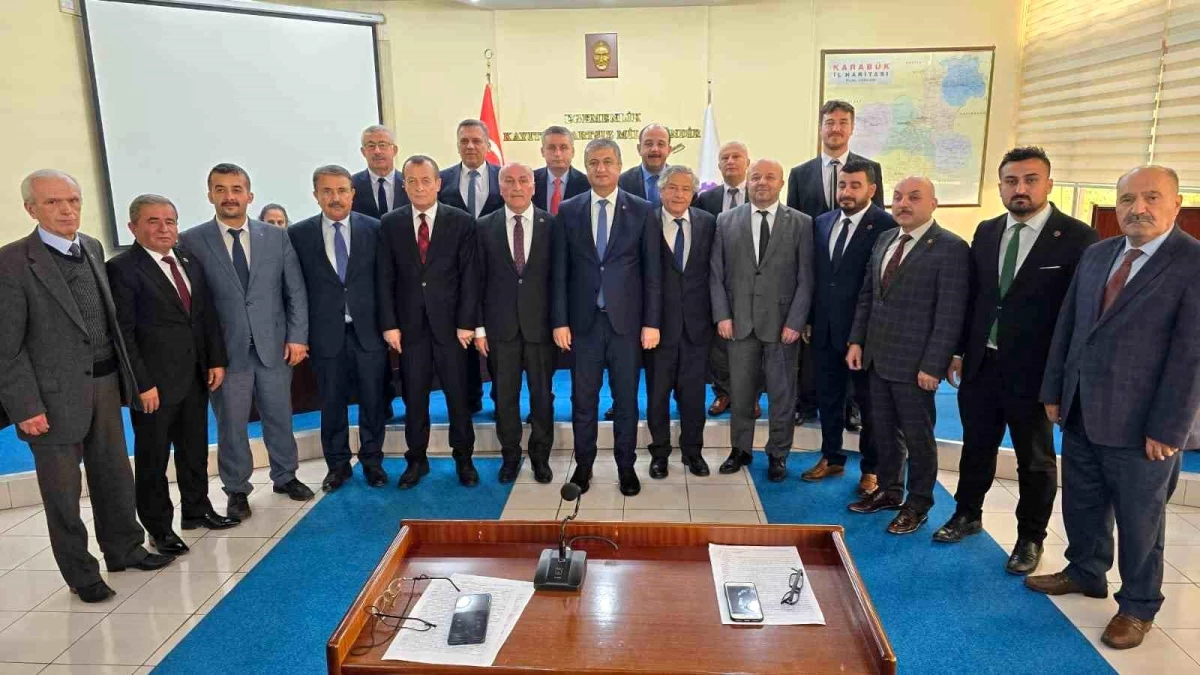 Karabük Valisi Mustafa Yavuz, İl Genel Meclisine iade-i ziyarette bulundu