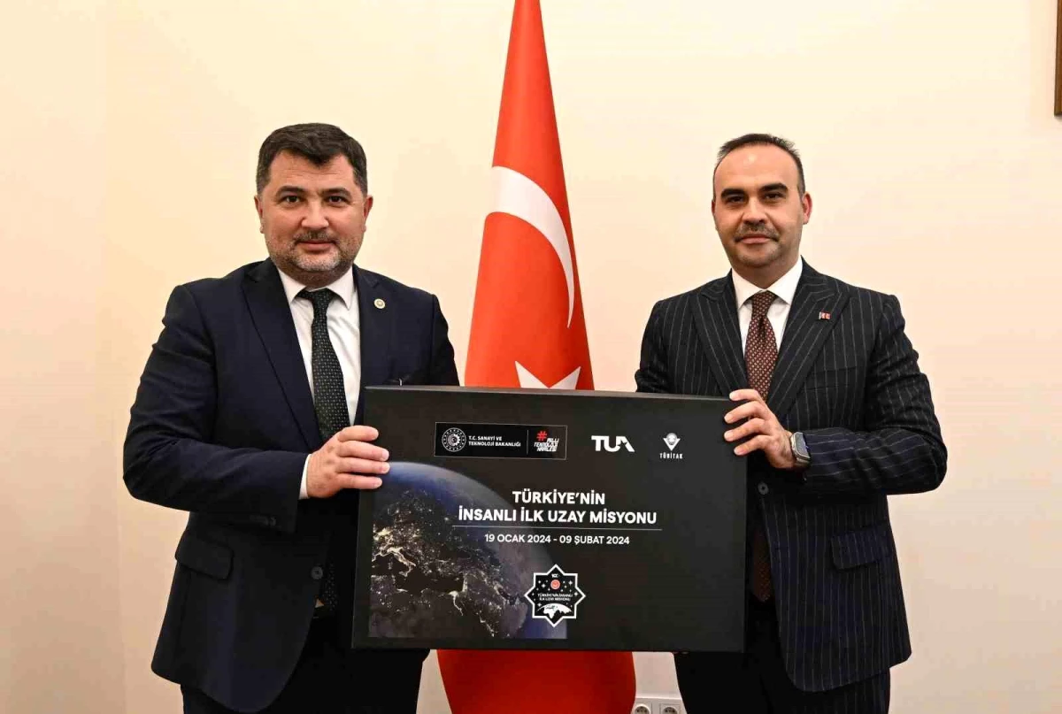 AK Parti Düzce Milletvekili Ercan Öztürk, Bakan Fatih Kacır\'a Akçakoca OSB taleplerini iletti