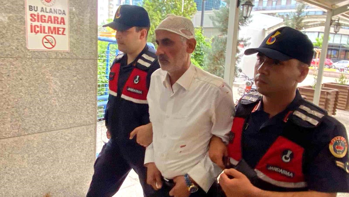 Aksaray\'da otobüs kazasında 2 ölü, 6 ağır 40 yaralı