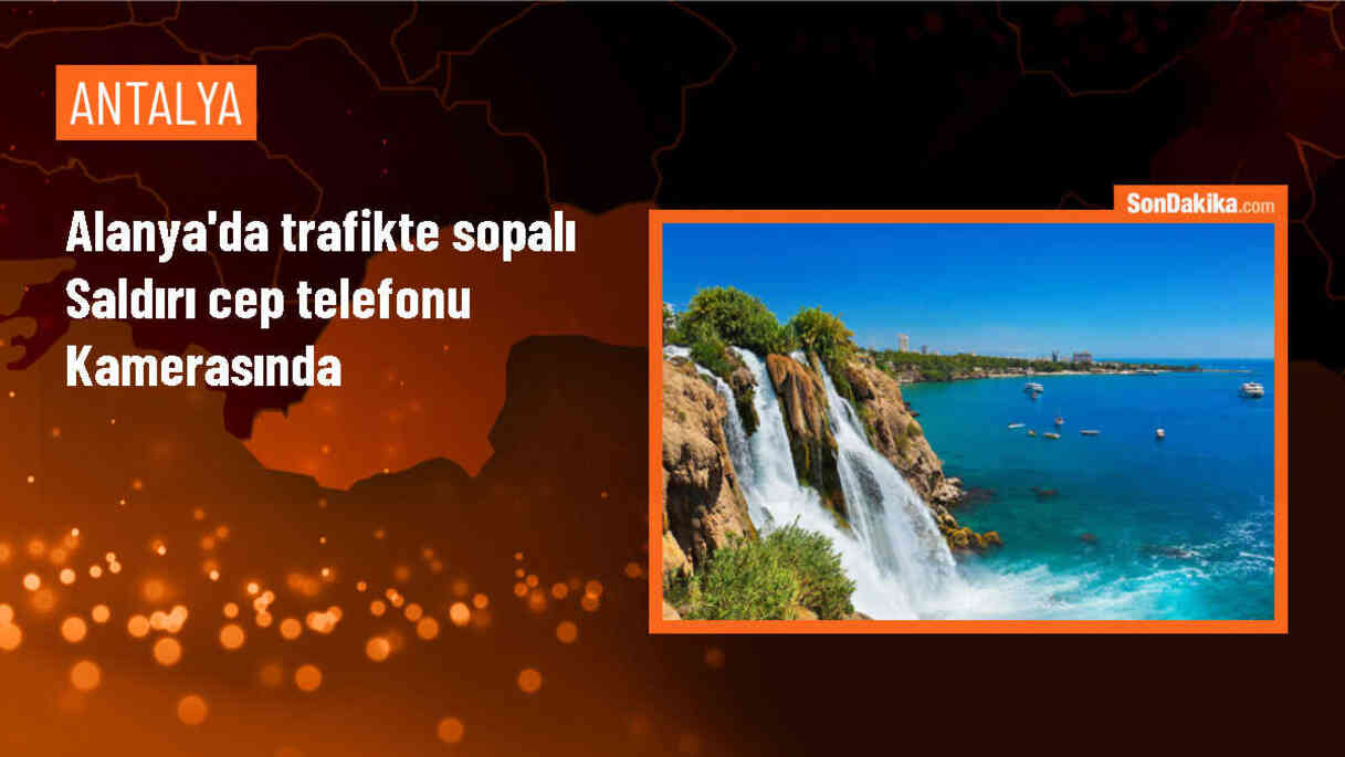 Alanya\'da trafikte çıkan tartışmada okul servisinin camı kırıldı