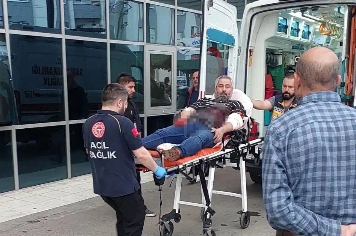 Çayırova\'da Banka Tartışmasında Bıçaklı Yaralama