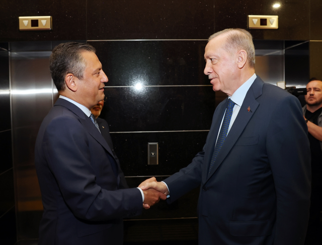 CHP lideri Özel: Erdoğan'la görüşmede büyükelçi görevlendirme önerisi eski Cumhurbaşkanı Sezer'den geldi