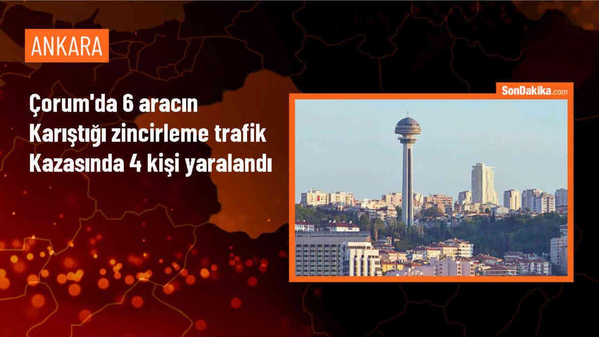 Çorum\'da 6 aracın karıştığı zincirleme trafik kazasında 4 kişi yaralandı