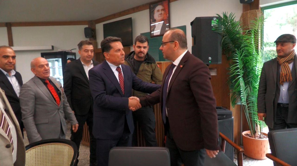 Esenyurt Belediye Başkanı Gaziler ve Şehit Aileleriyle Bir Araya Geldi