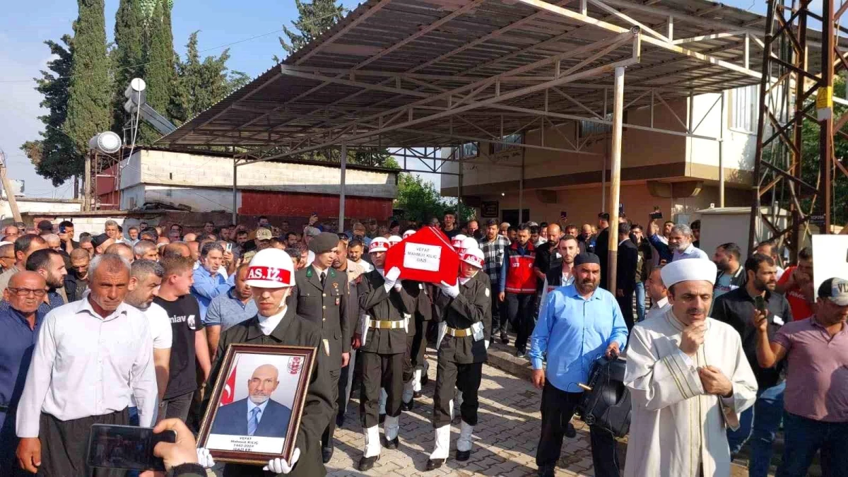 Gaziantep\'te Kalp Krizi Geçiren Gazi Mahmut Kılıç Son Yolculuğuna Uğurlandı