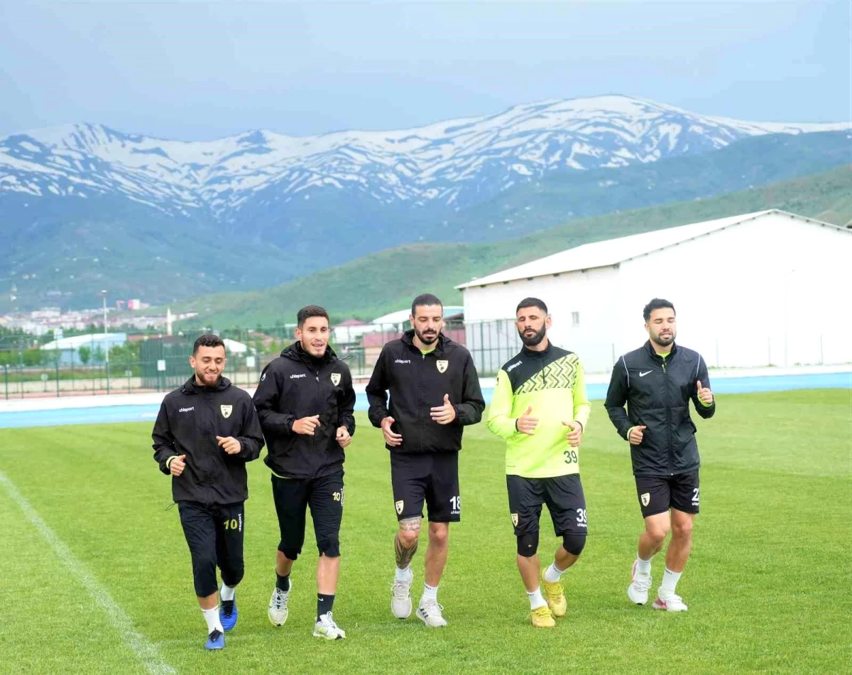 1984 Muşspor, Tokat Belediye Plevne Spor ile play-off ikinci turu için hazırlıklara başladı