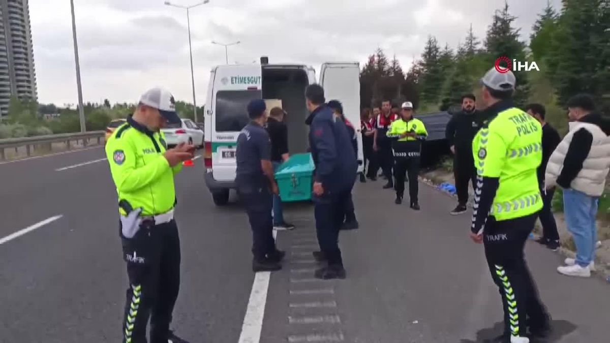 Seyir halindeki otomobile arkadan çarpan motosiklet sürücüsü hayatını kaybetti