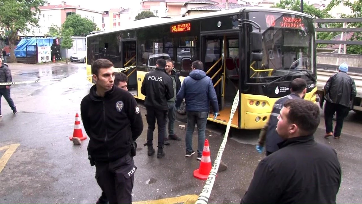 Ümraniye\'de otobüs şoförüne silahlı saldırı: 6 el ateş etti