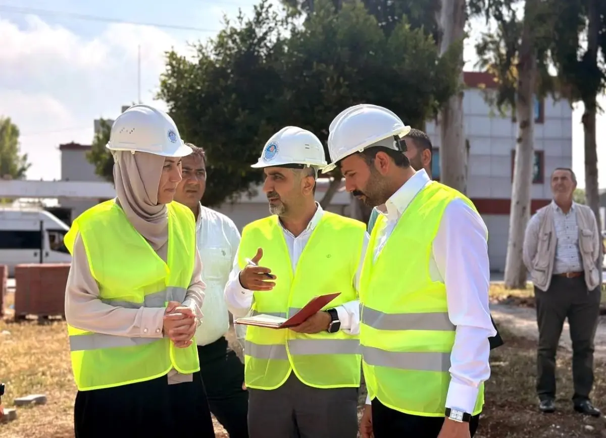 Akdeniz Belediyesi Yaşar Kemal Parkı\'nda Bakım ve Yenileme Çalışması Başlattı