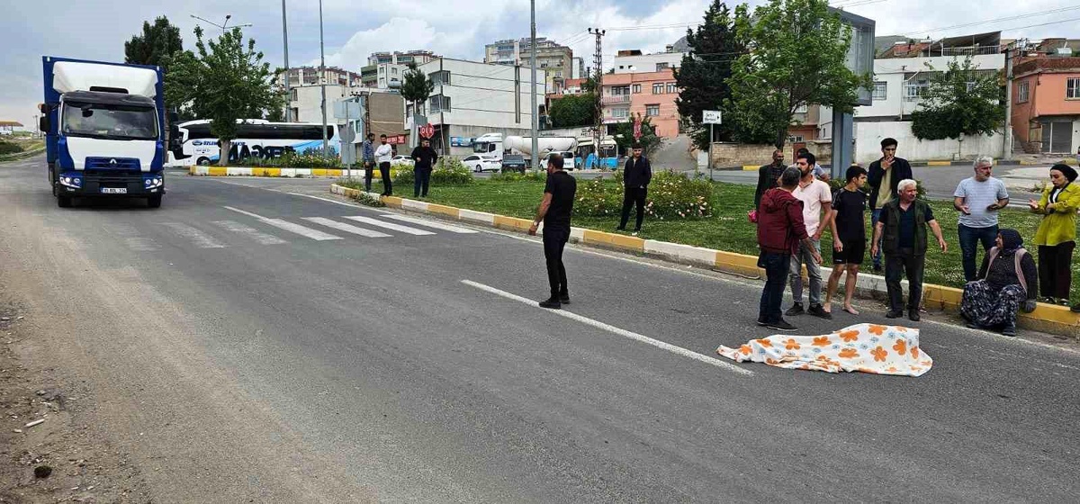 Diyarbakır\'da cezaevi otobüsü yaşlı adama çarptı, hayatını kaybetti