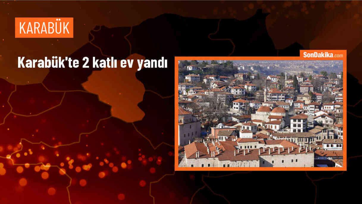 Karabük\'ün Eflani ilçesinde çıkan yangında 2 katlı ev kullanılamaz hale geldi