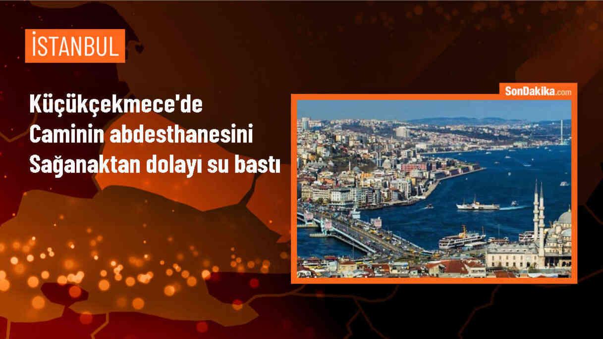 Küçükçekmece\'deki Caminin Abdesthanesi Sular Altında Kaldı