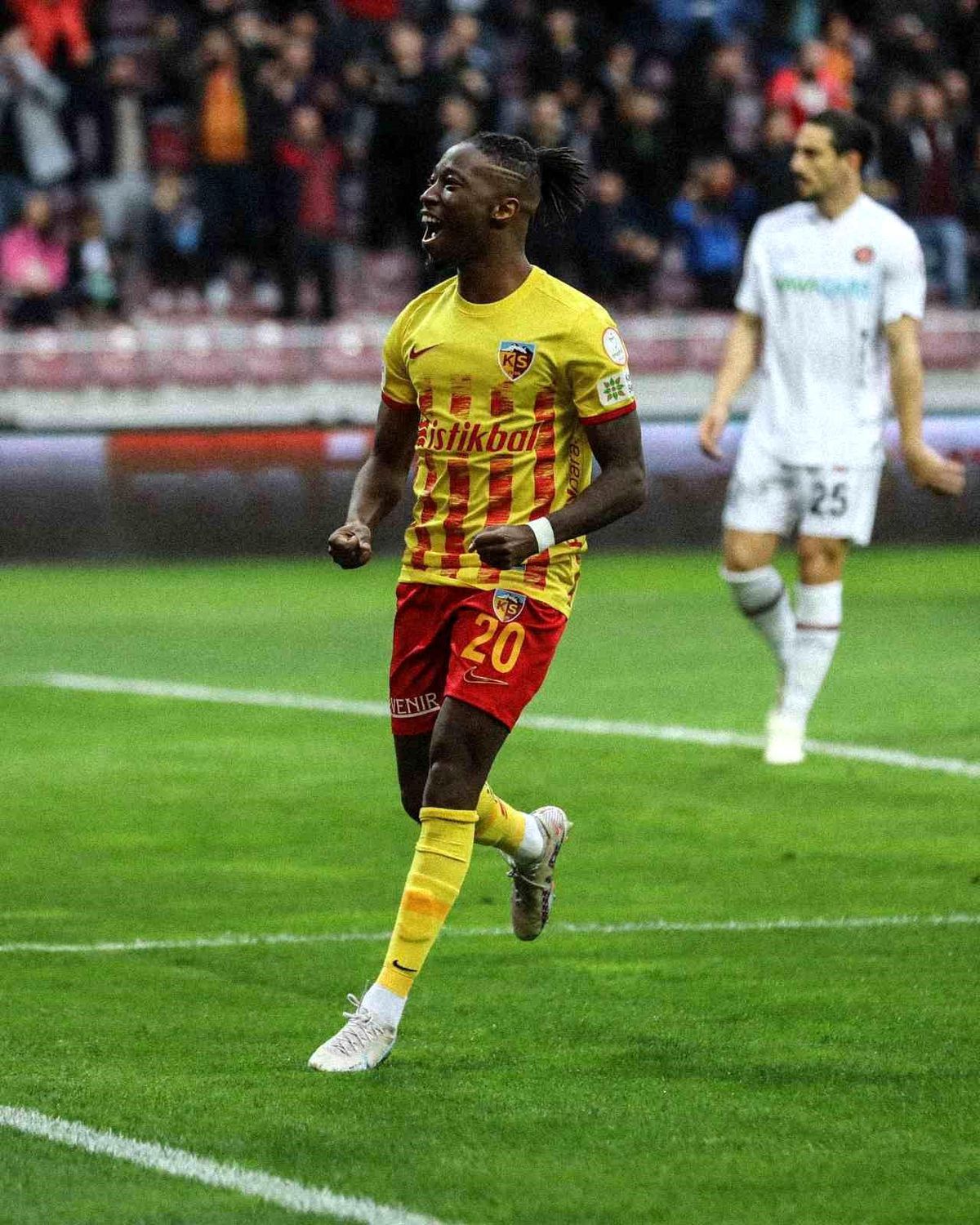 Carlos Mane, Kayserispor\'un Fatih Karagümrük maçında gol attı