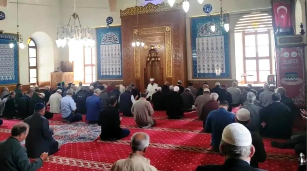 Emetli Piyade Uzman Çavuş Ahmet Asan\'ın şehitlik yıl dönümü dualarla anıldı