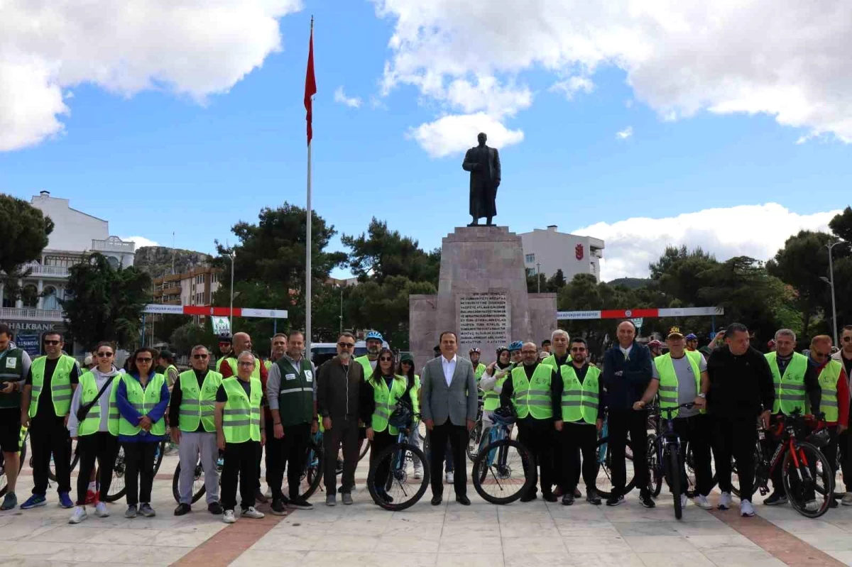 Muğla\'da Sağlıklı Yaşam İçin Bisiklet Turu Düzenlendi