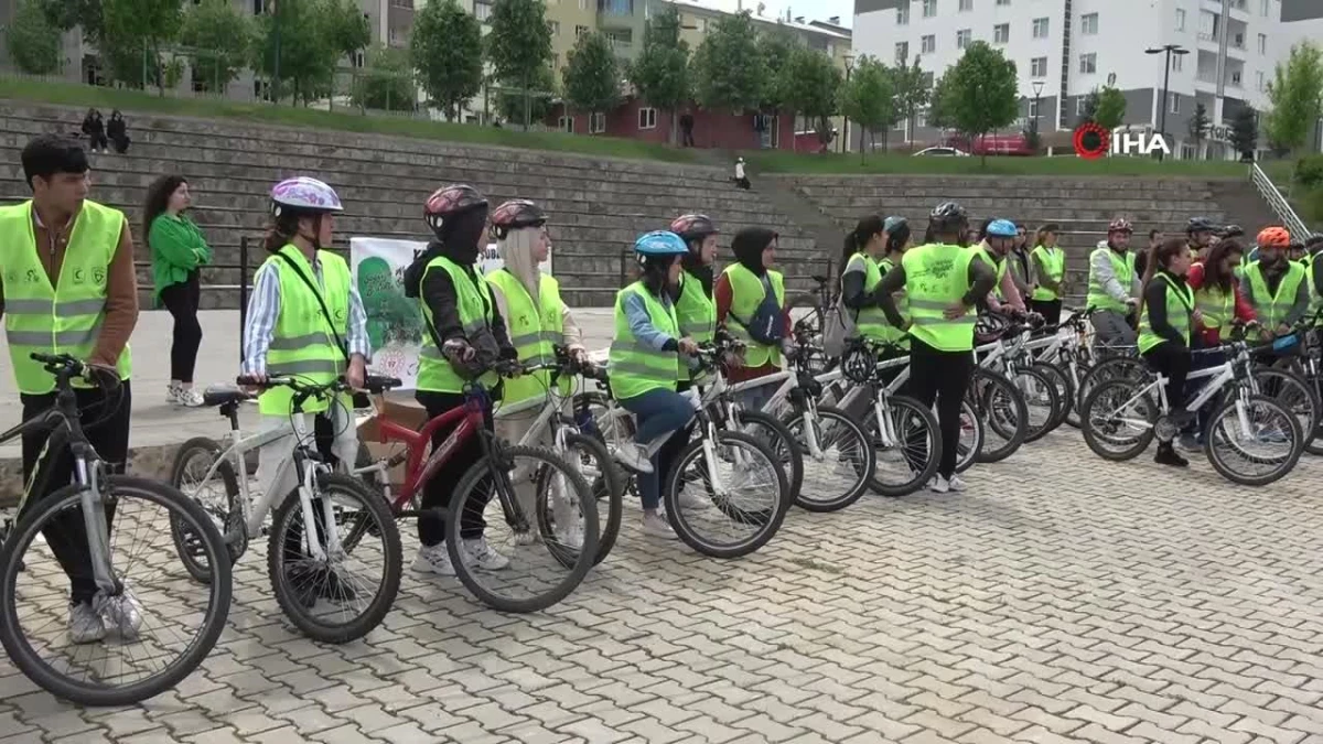 Muş\'ta 11. Yeşilay Bisiklet Turu düzenlendi