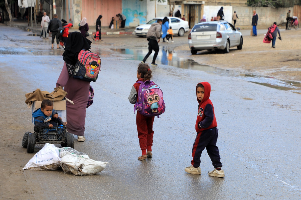 İsrail, Gazze\'deki Refah kentindeki mahalleleri boşaltma talimatı verdi
