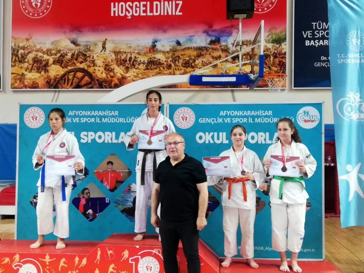 Bilecikli sporcu Buğlem Heybetloğlu judo şampiyonasında bronz madalyanın sahibi oldu
