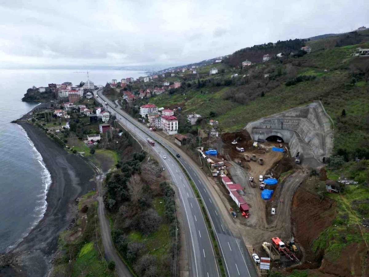 Trabzon\'da Güney Çevre Yolu çalışmaları sürüyor