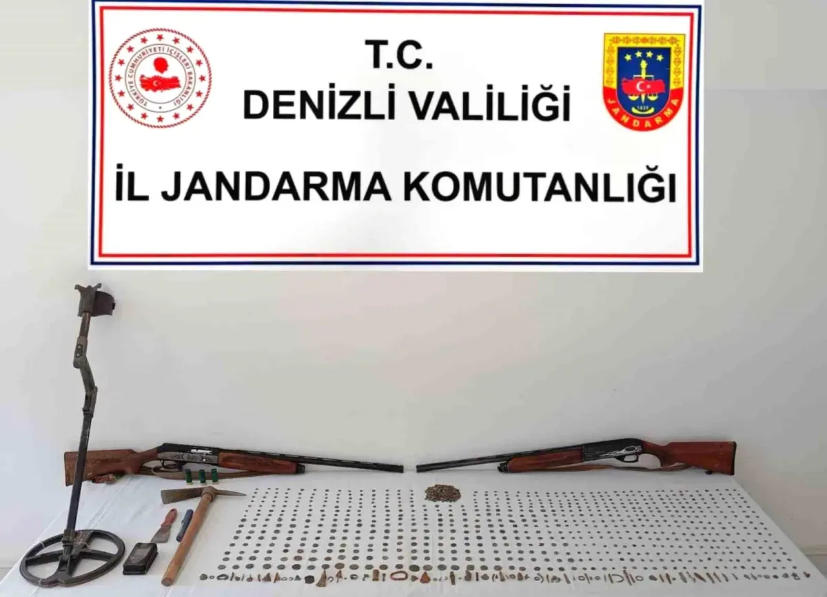 Denizli\'de Bin 152 Parça Tarihi Eser Yakalandı